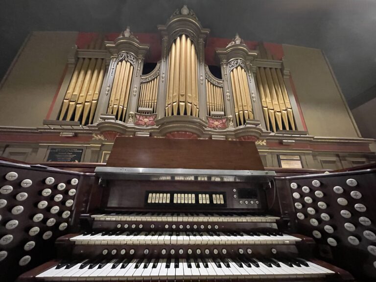 Hill Byrne Christiansen Memorial Organ